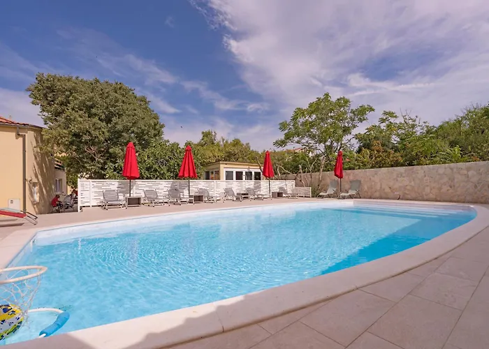 Apartmani Lovren