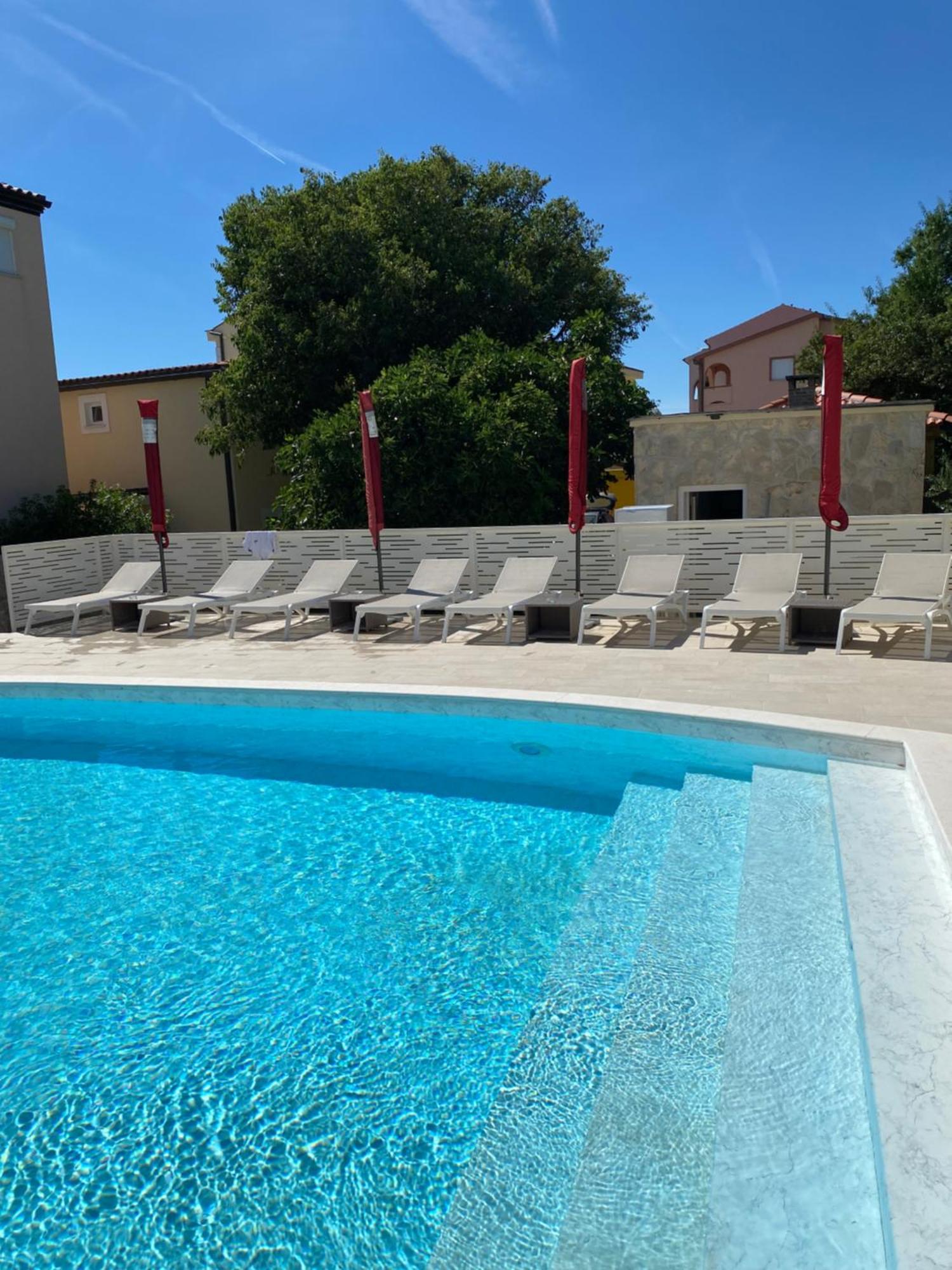 Apartment Lovren Novalja